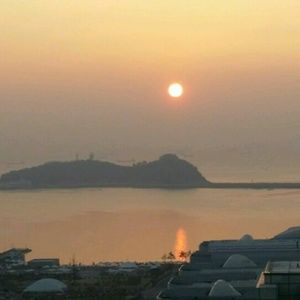 Meet your Posher, Min